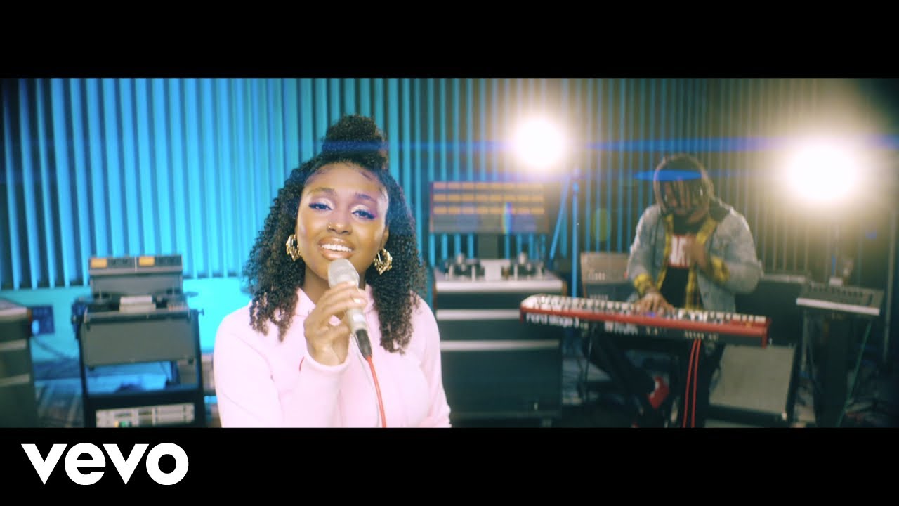 Tiana Major9 - ...Exclusively (1 Mic 1 Take / Live From Capitol Studios)