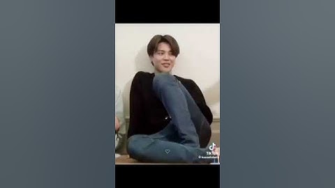 Jungkook has a weakness and Jimin knows it. 🐣🐰 #jikook #kookmin #jimin