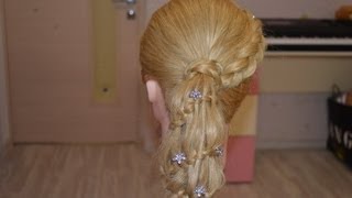 Прическа с водопадным плетением по хвосту Прическа с водопадным плетением по хвосту