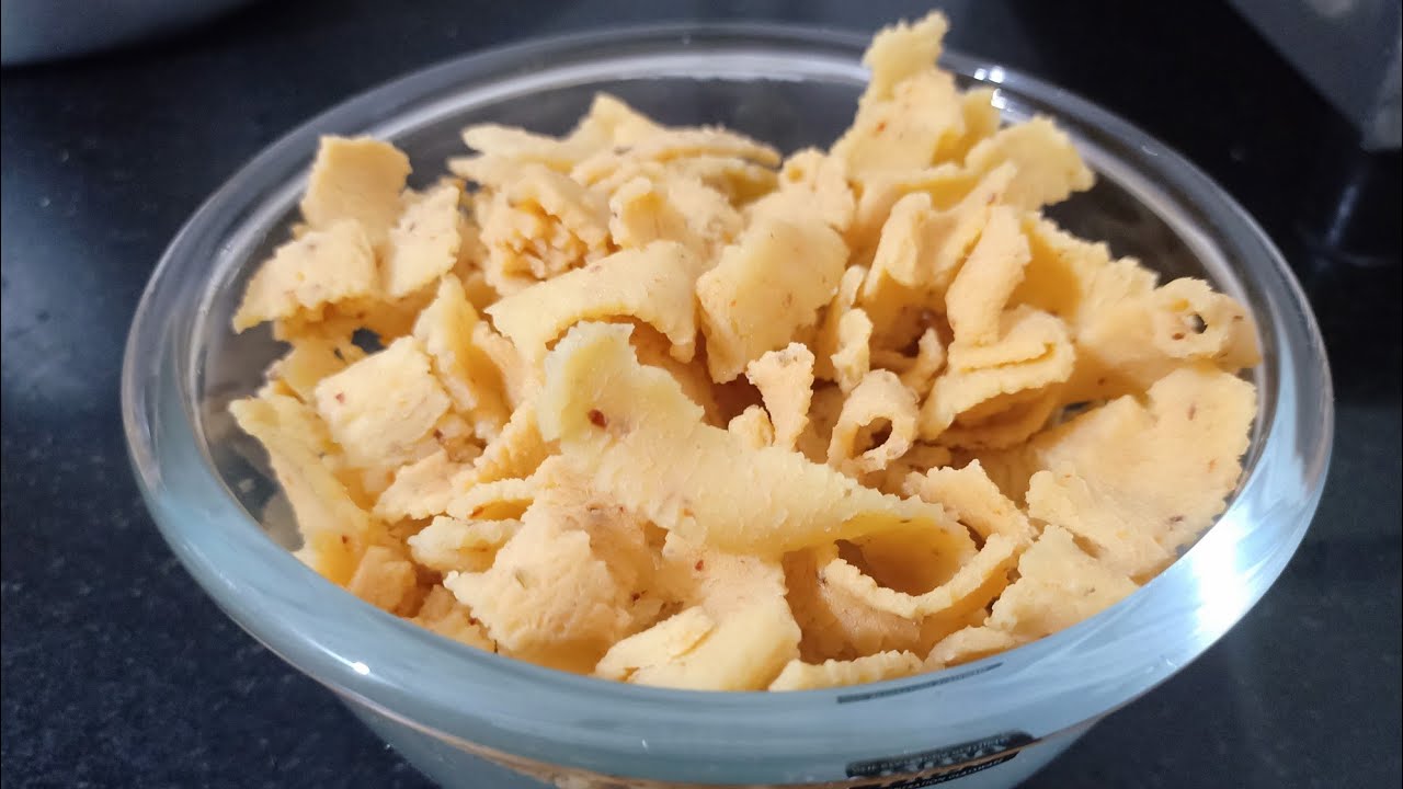 How to make Ribbon Pakkoda recipe in Tamil Ola Pakkoda Seeval