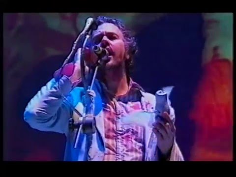 The Flaming Lips - Waitin' For Superman (Glasto 2003)