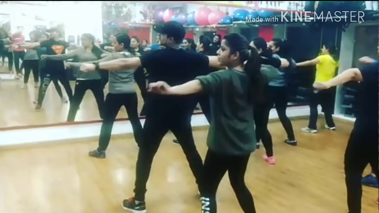 Gulabo Song |Shandaar |Zumba fitness on bollywood | Rahul Kapoor (RK)