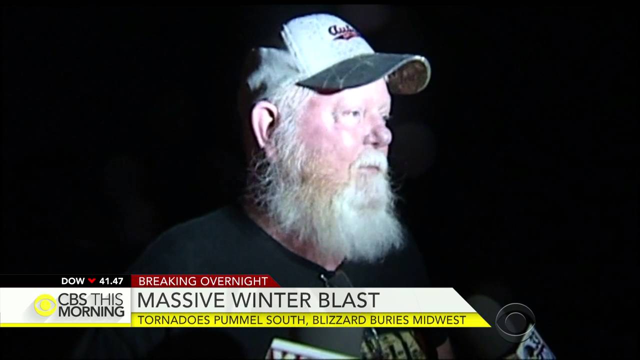 Destructive tornadoes rip across Mississippi, Alabama