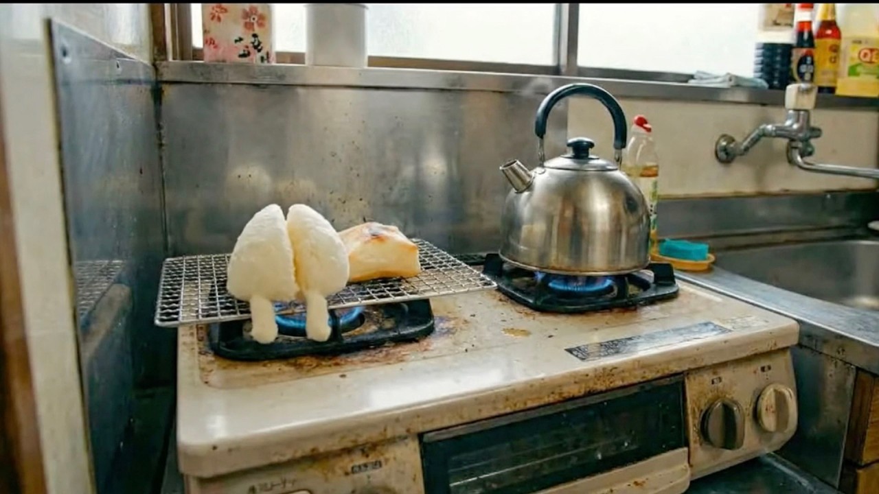 なにかおかしいお正月 | Liminal Space / Dreamcore