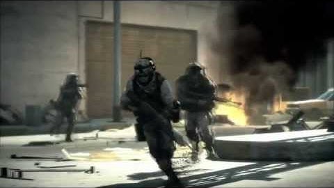 Battlefield 3 vs Modern Warfare 3 (launch trailers)