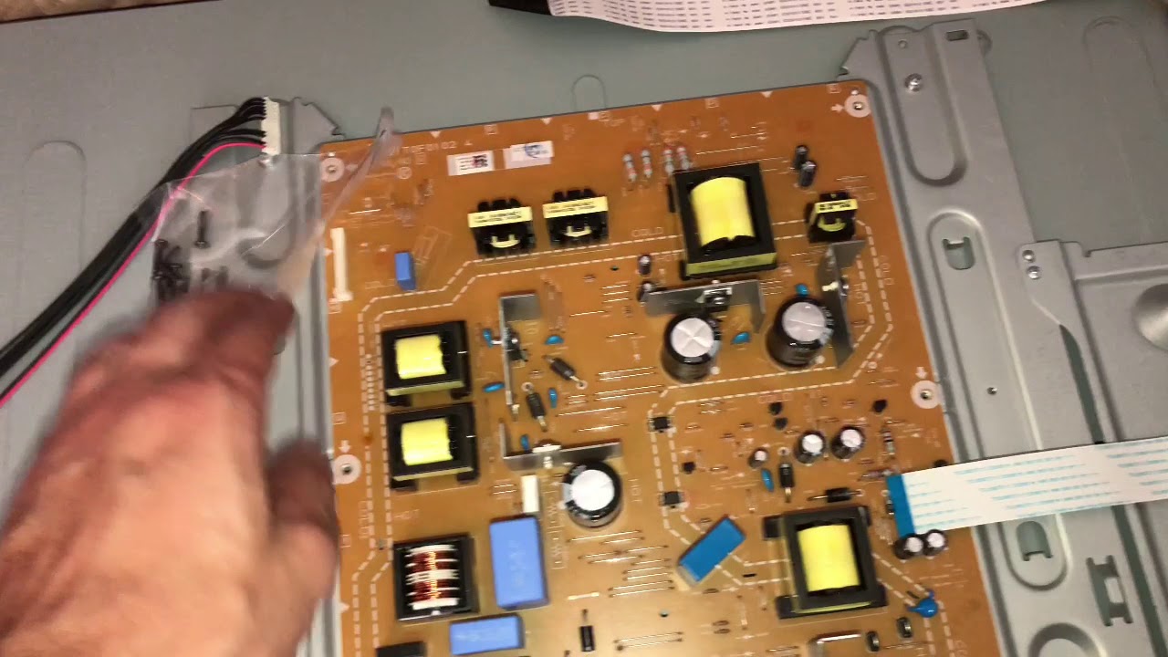 Emerson LC391EM3 LCD TV Repair - YouTube