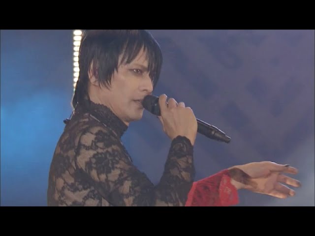 BUCK-TICK 観客と掛け合いをする櫻井敦司♪ - YouTube