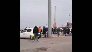 Fight between Catanzaro and Catania ultras in the port of Reggio Calabria.18.02.2018