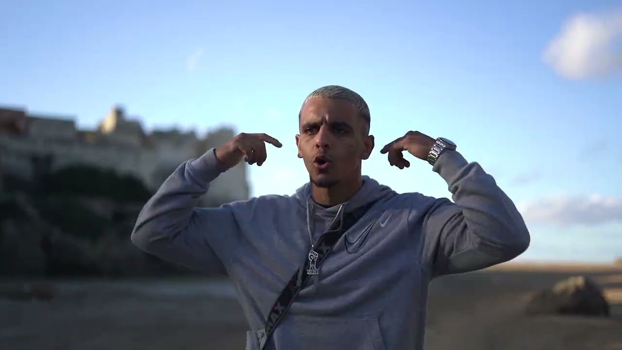 Guarda Skynet - JEFE | ( Official Music Video ) su YouTube Guarda Skynet - JEFE | ( Official Music Video ) su YouTube