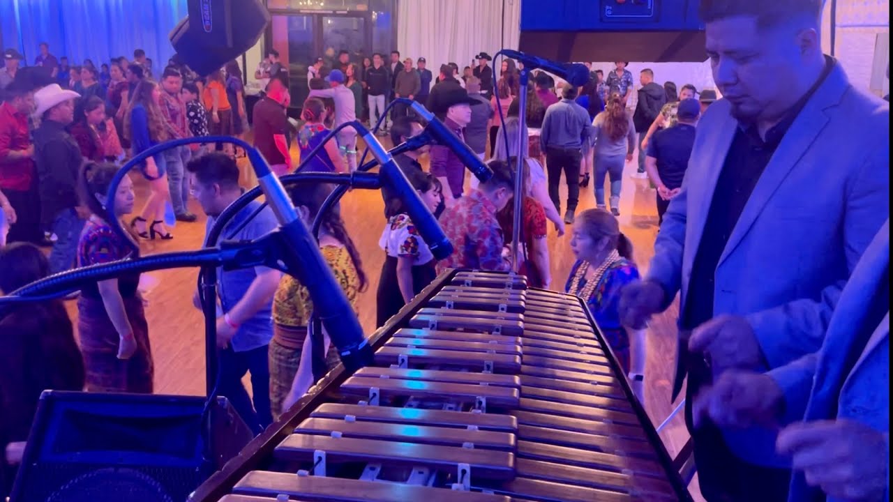 Marimba Maderas de mi tierra (El Son JP EL 502) Baile Social en San