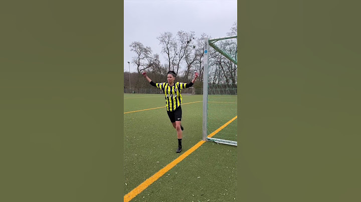 Wenn du mit deinem besten Freun in einem Team spielst🤩⚽️ #fußball #relatable #holidayswithshorts
