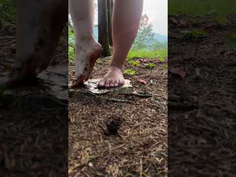 Amber washing dirty feet