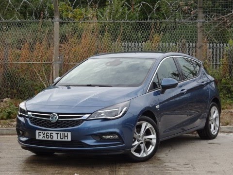 2016 66 Vauxhall Astra 1.0 12V Turbo 105ps Ecoflex SRi 5dr in Deep Sky Blue  - Demo 