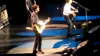 Video thumbnail of "I'm Looking Thru You Paul McCartney at The O2 2nd Night 24 May 2015"