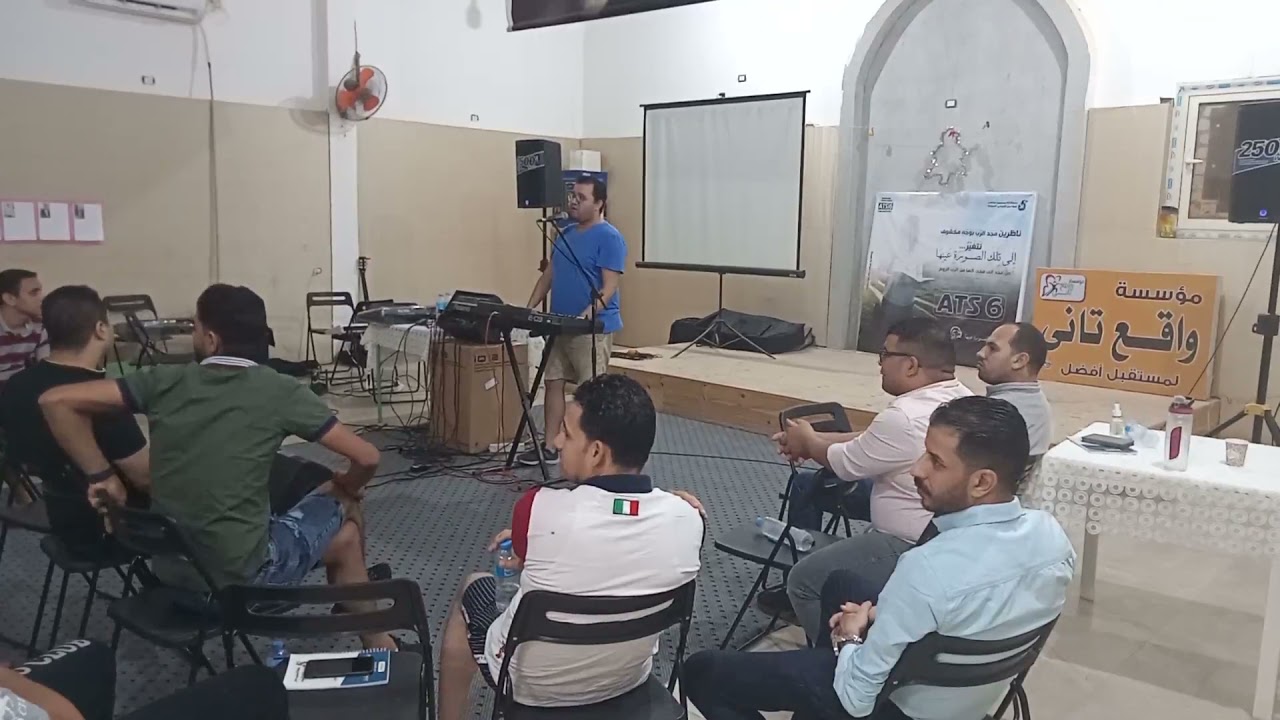 تدريب صوت عملي علي ترانيم المرنم سمير سامي  مع مجموعة مرنمين