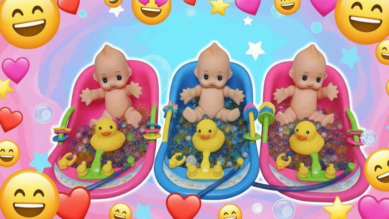 Triple the Fun! 3 Babies Take a Colorful Bubble Bath with Toys!✨👶 