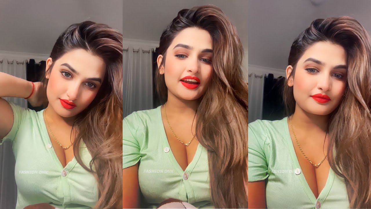 Sassy Poonam Hot Live Video with Dirty Talks 💥Trending Live Video Of