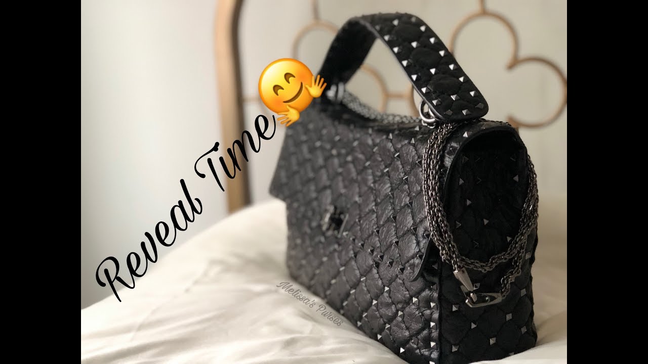 REVEAL: VALENTINO Craquele Large Rockstud Spike -