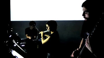 Smart-alienation, for flexible ensemble, electronics and video - Application Gaudeamus Award 2018