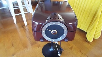 Zenith Cobramatic record player playing a 16-2/3 RPM record