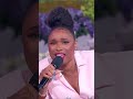 Jennifer Hudson & Tamar Braxton perform ‘Love and War’