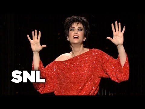 Liza Minnelli Tries to Turn Off a Lamp - SNL