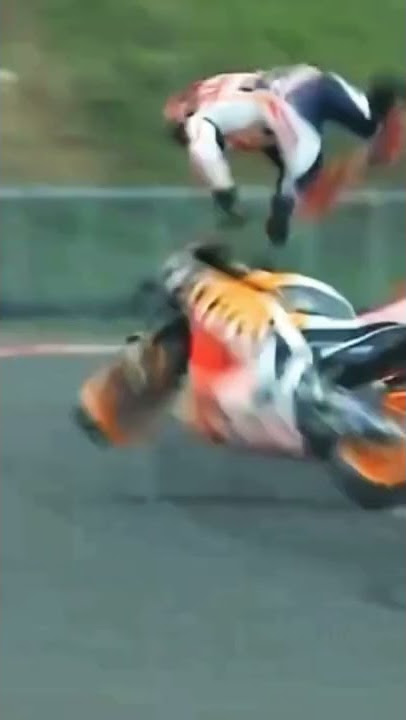 MARC MARQUEZ CRASH LAGI DAN DITERBANGKAN KE BARCELONA