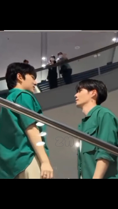 Hia is looking at nong 🤗☺🥰 #zee #nunew #zeenunew #nunewzee