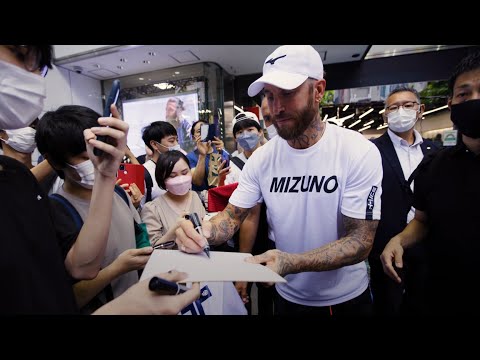 Sergio Ramos x Mizuno | Visit of our Tokyo Store | Football