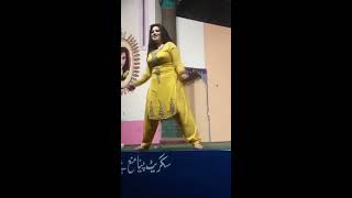 Full Garam Dance | Hot Dance | Mujra | Farha Khan Dance |