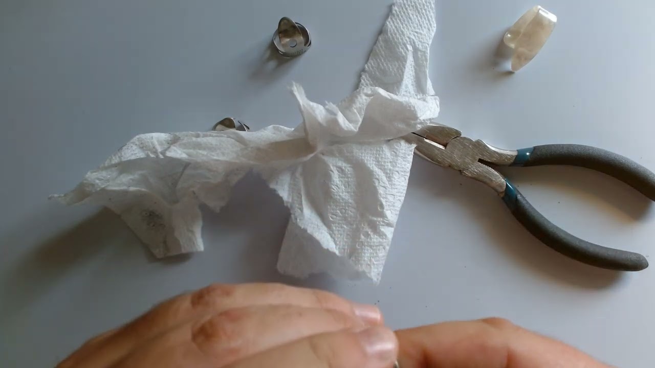 Beginning Banjo - Get The Bends! (In Your Fingerpicks)