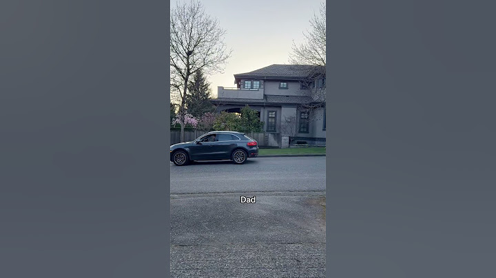 Wait for me, I got little legs!
