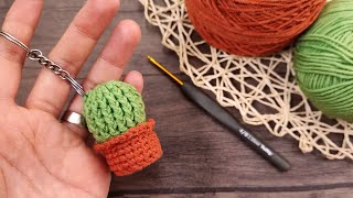 🌵 พวงกุญแจโครเชต์ ลายกระบองเพชร (Crochet Keychain Amigurumi)