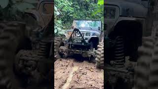 Yj motor LM7 culos dana 60 y sterling 10.25 con llantas 40s badak recauchadas 🚀🔥🤤 #chilymafia