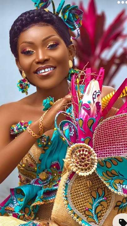 Africa has spectacular exotic cultures. Let's celebrate our astonishing Gabon bridal culture #gabon💕