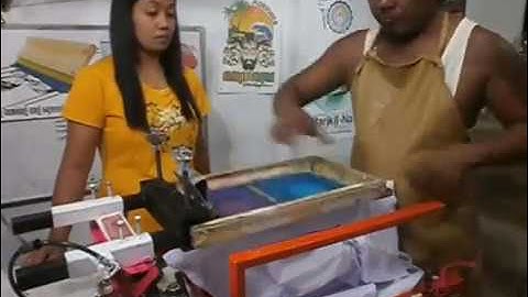 in lụa thủ công indonesia