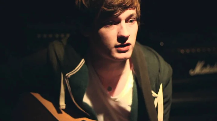 RYAN McMULLAN / MARY
