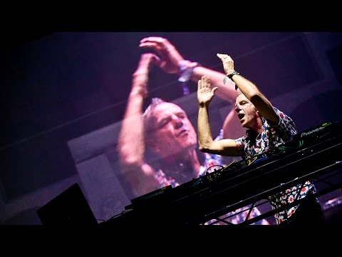 Fatboy Slim - Praise You (T in the Park 2015)