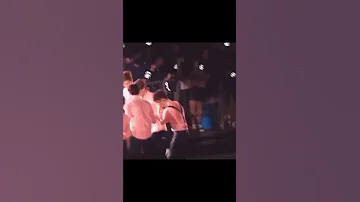 Kyungsoo Always Protect EXO Member This Is KaiSoo Warming Moment Exo Kai Kyungsoo 