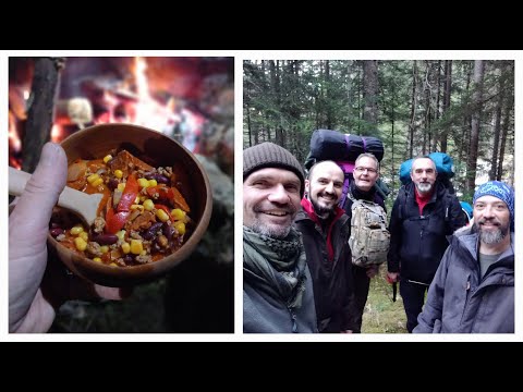 Winter bivouac among gourmands