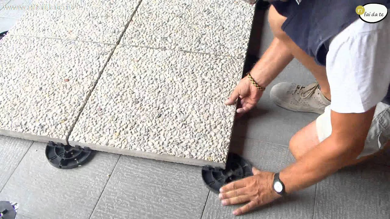 Posa in opera pavimento galleggiante youtube Pavimento galleggiante esterno