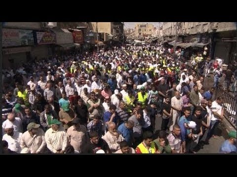 صلوات الغائب تتوالى بالعالم على الرئيس المصري الراحل محمد مرسي