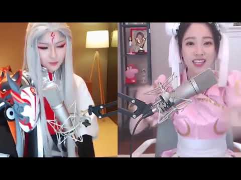 阿冷馮提莫Cosplay《大叔不要跑》，一冷一熱是什麼感覺！
