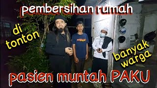 Gus Samsudin - Pembersihan Rumah Pasien Muntah Paku Di Tulungagung