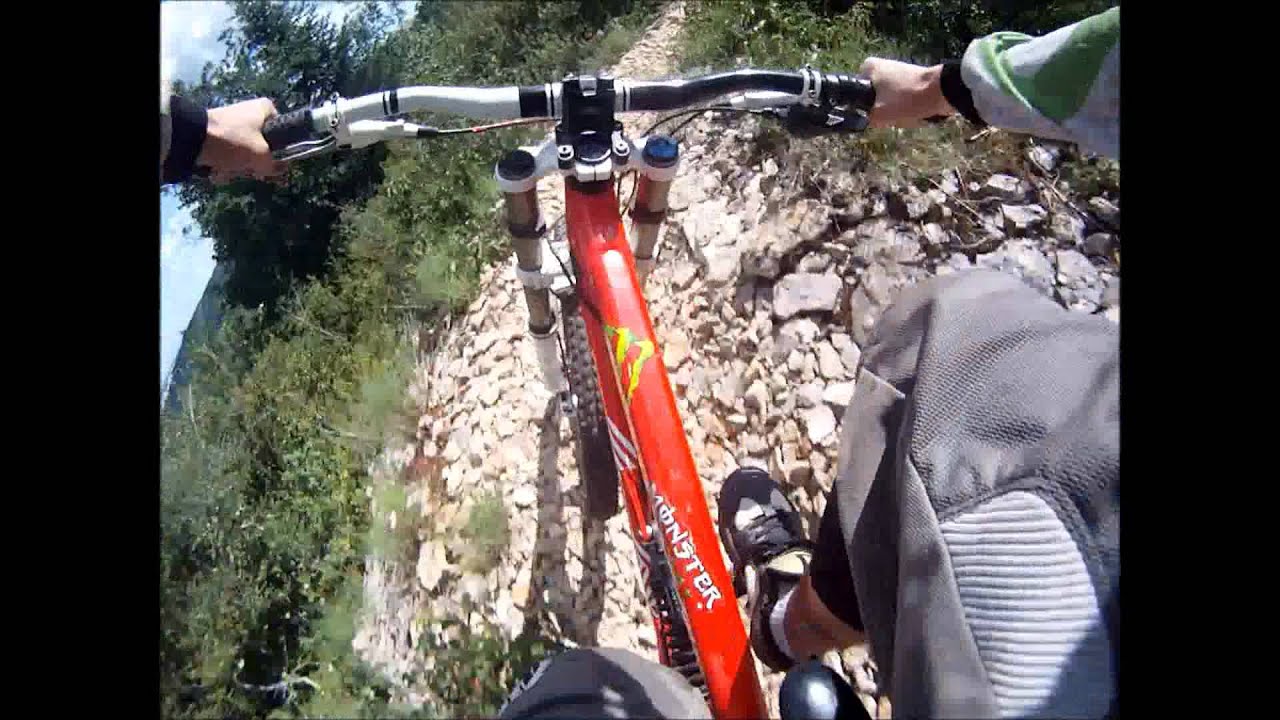 DudeTeam Plombiere - DH