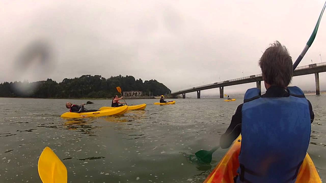 Kayak en la ría de Cubas, Somo (Cantabria)