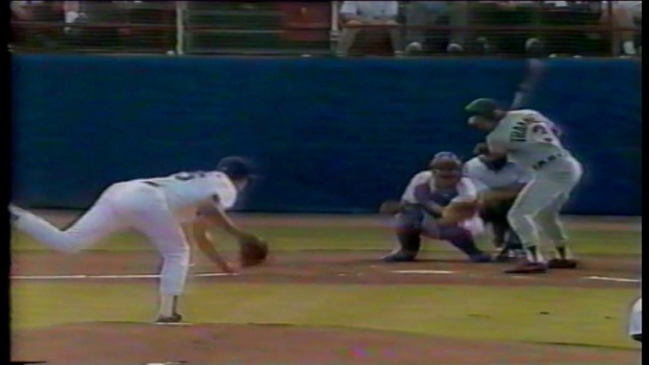 Detroit Tigers at Texas Rangers  04 22 1992