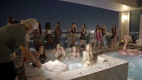 Shakira - Soltera (Behind The Scenes)