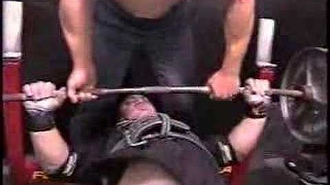 Bench Press Recordman Scott Mendelson