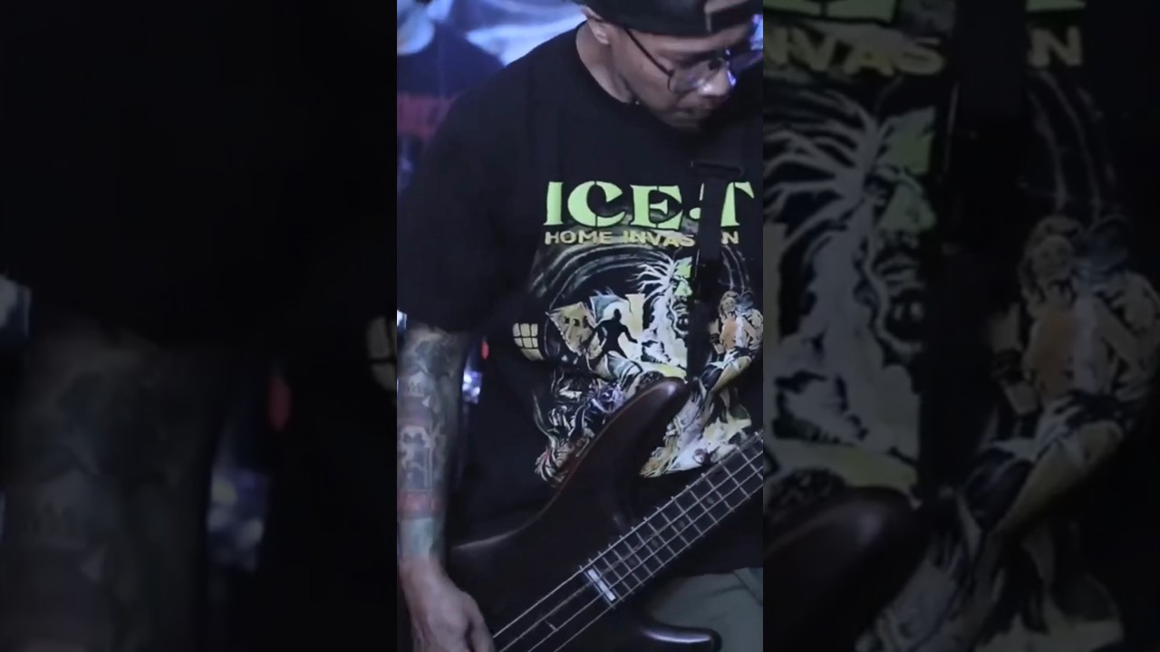 Dirtnapz ready to melt your ears with gnarly riffs! Check em out!